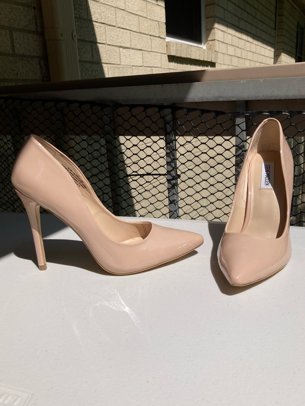 Steve Madden Nude Heels Neutral Colored Pumps Size 9